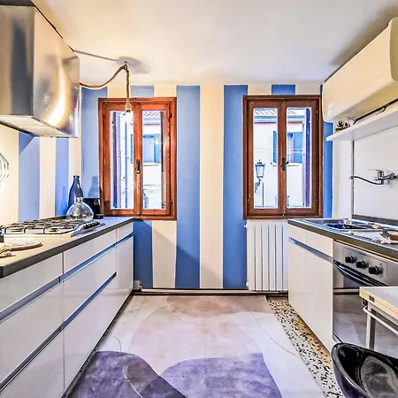 Nyaraló La Casa Di Lu' By Interhome